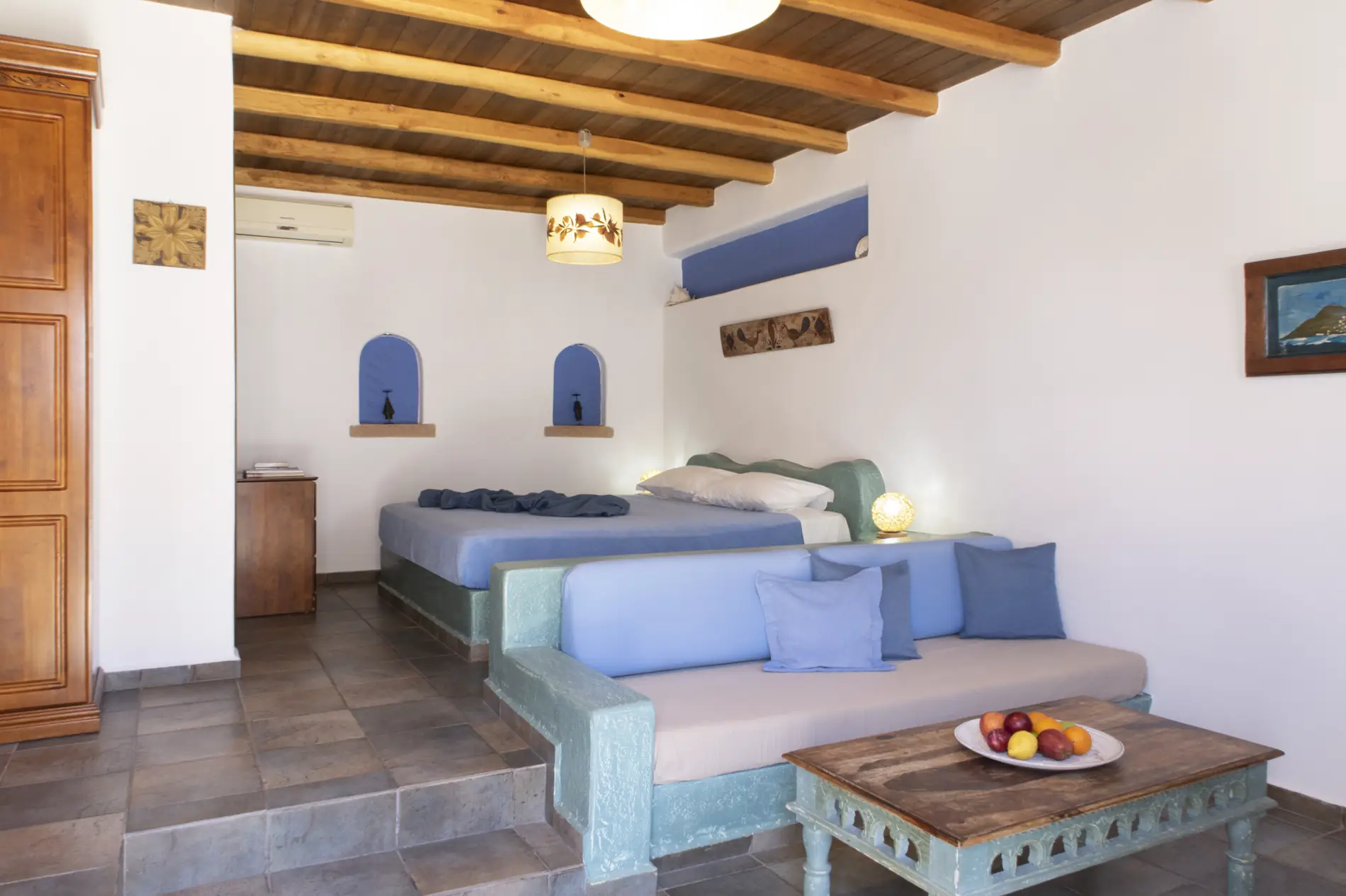 Apartment Twelve - view 2