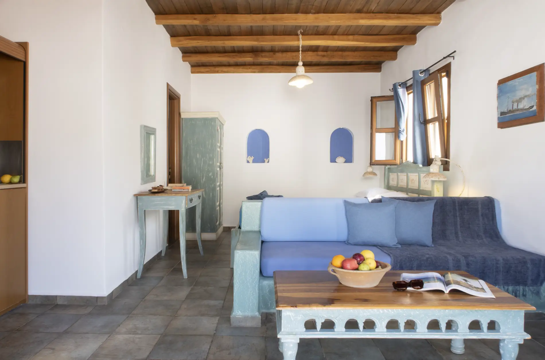 Apartment Eight - view 3